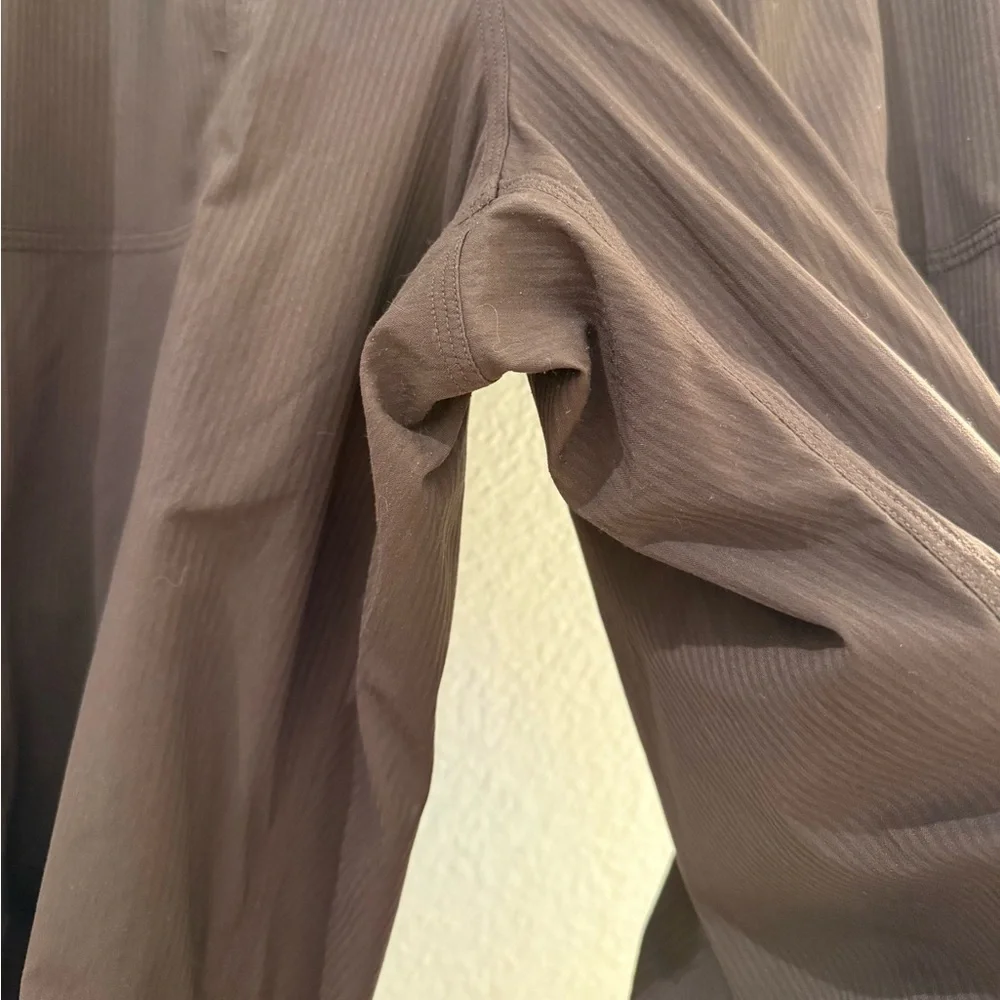 Lululemon Dance Studio Relaxed Fit Midrise Cargo Pant - Picture 7 of 10